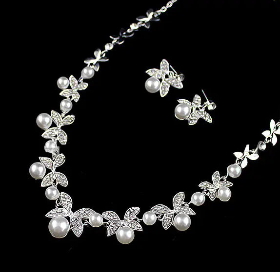 Bridal Jewelry Set with Pearl and Diamond Leaf Design